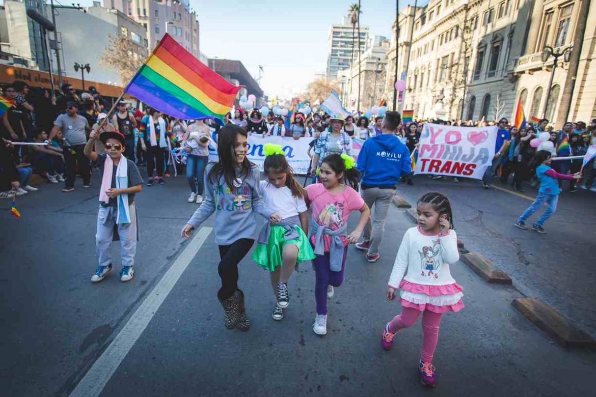 Infancia Trans/Travesti: cómo es el camino en La Pampa - Disey Pixar pelicula