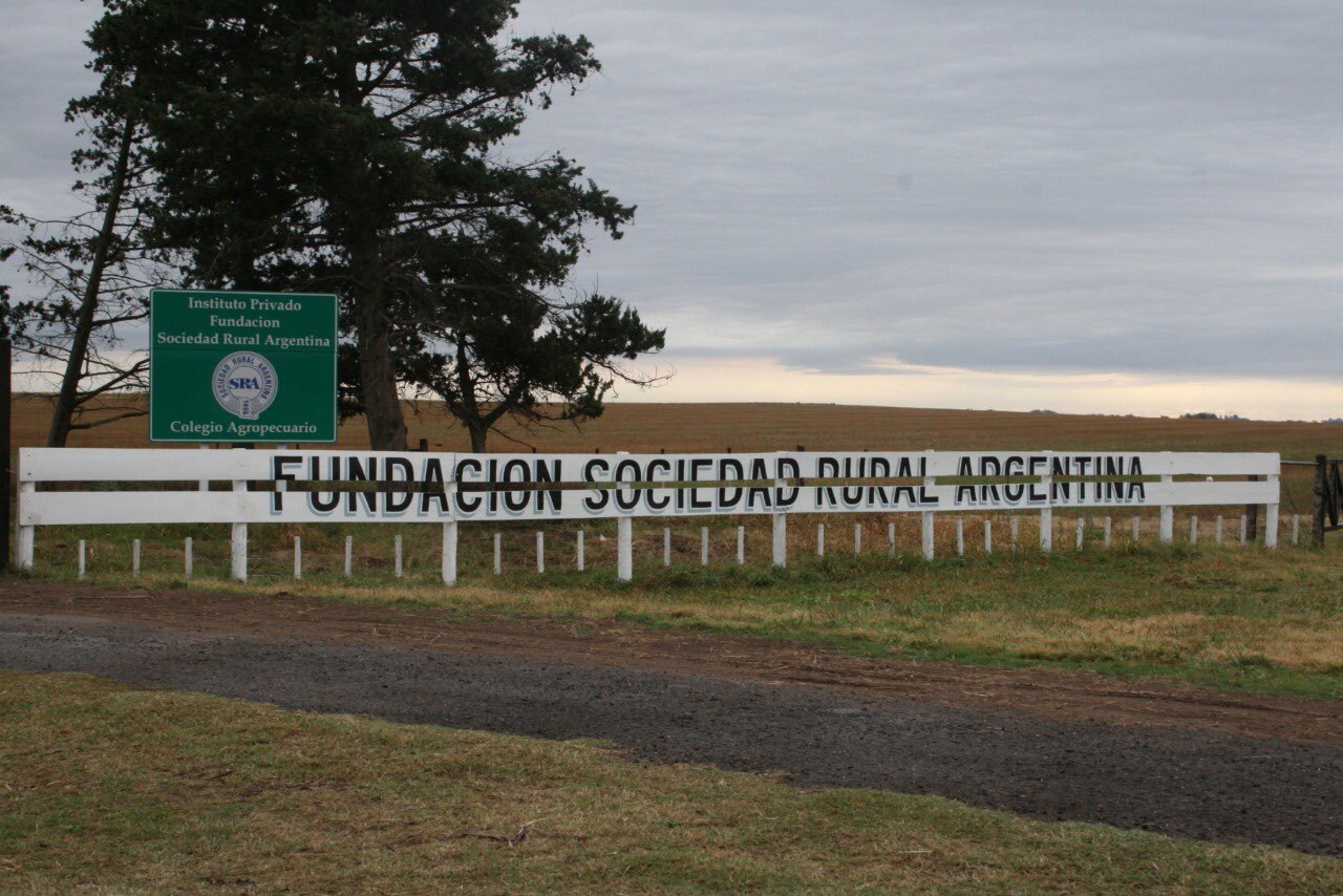 AnyConv.com colegio agropecuario sociedad rural