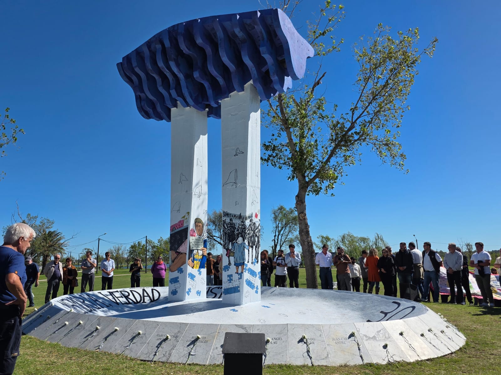 monumento